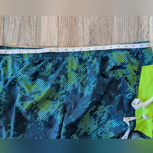 COPY - OLD NAVY Bundle of 3 Multicolor Shorts Plus Size XXL - Picture 3 of 16